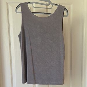 Chico's Travellers Gray Scoop Neck Tank Top